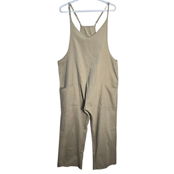 NWOT | Khaki Tan Wide Leg Cropped Overalls Jumpsuit Romper Pockets | Large - Picture 2 of 6